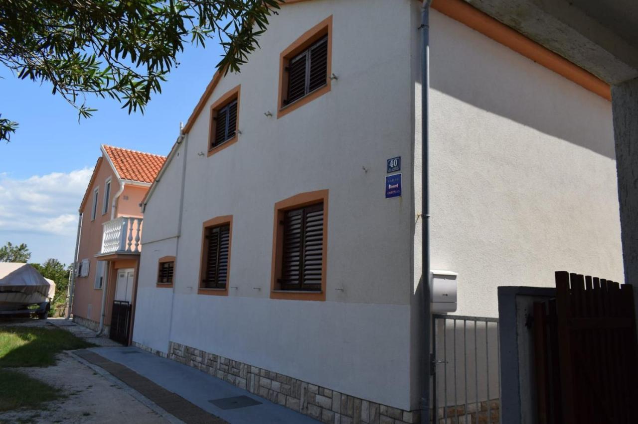 Apartmani Veronika Nin Bagian luar foto