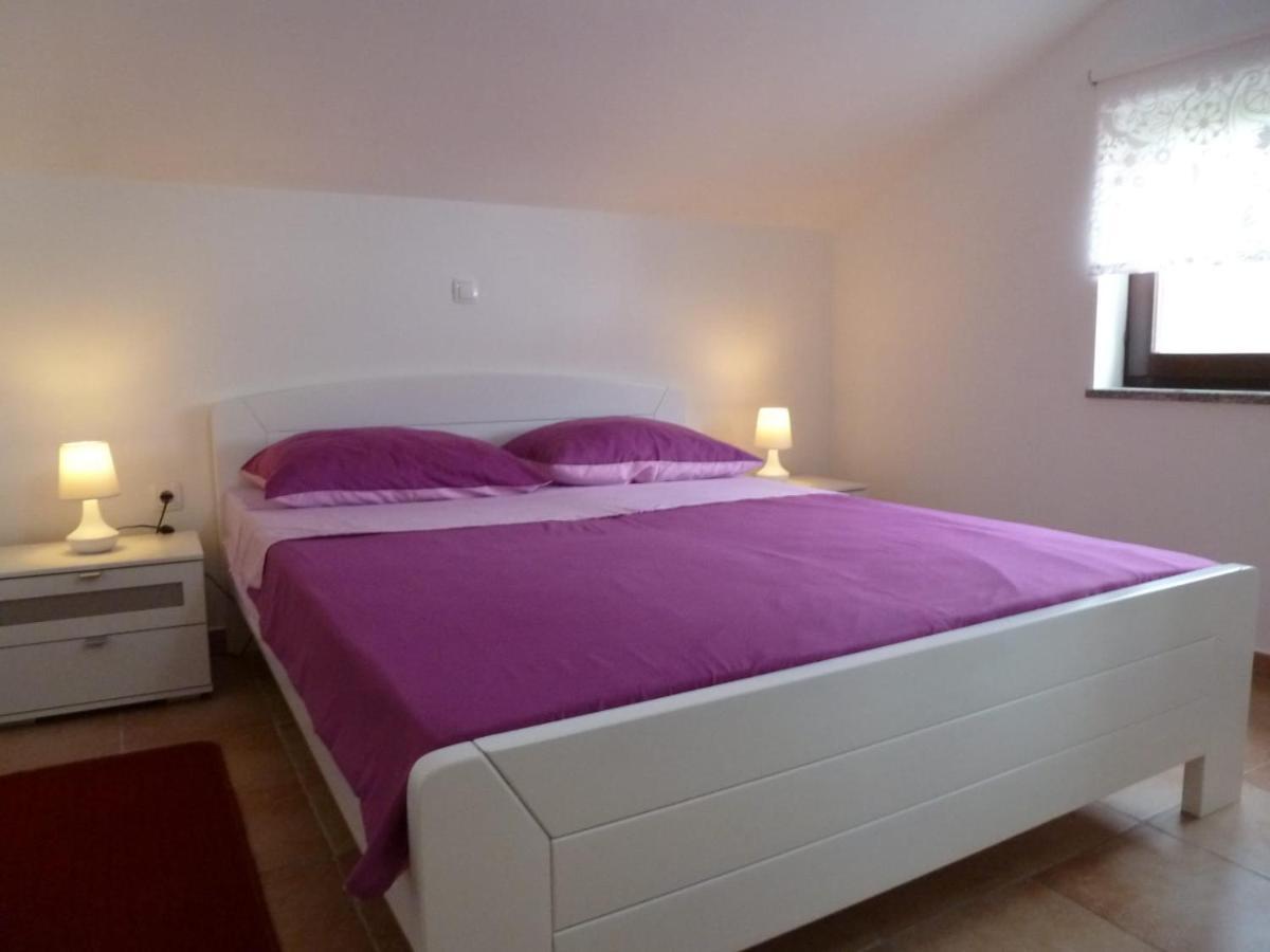 Apartmani Veronika Nin Bagian luar foto