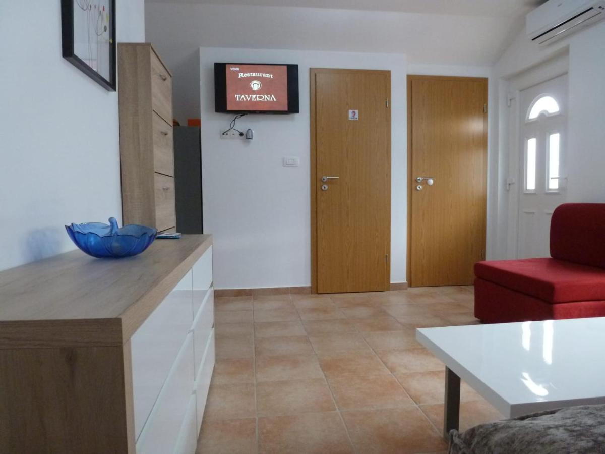 Apartmani Veronika Nin Bagian luar foto