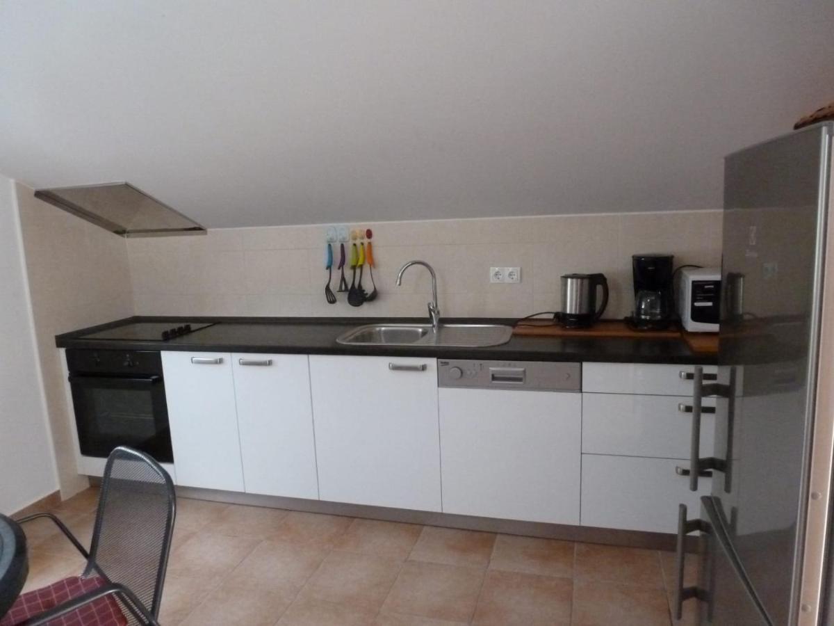 Apartmani Veronika Nin Bagian luar foto